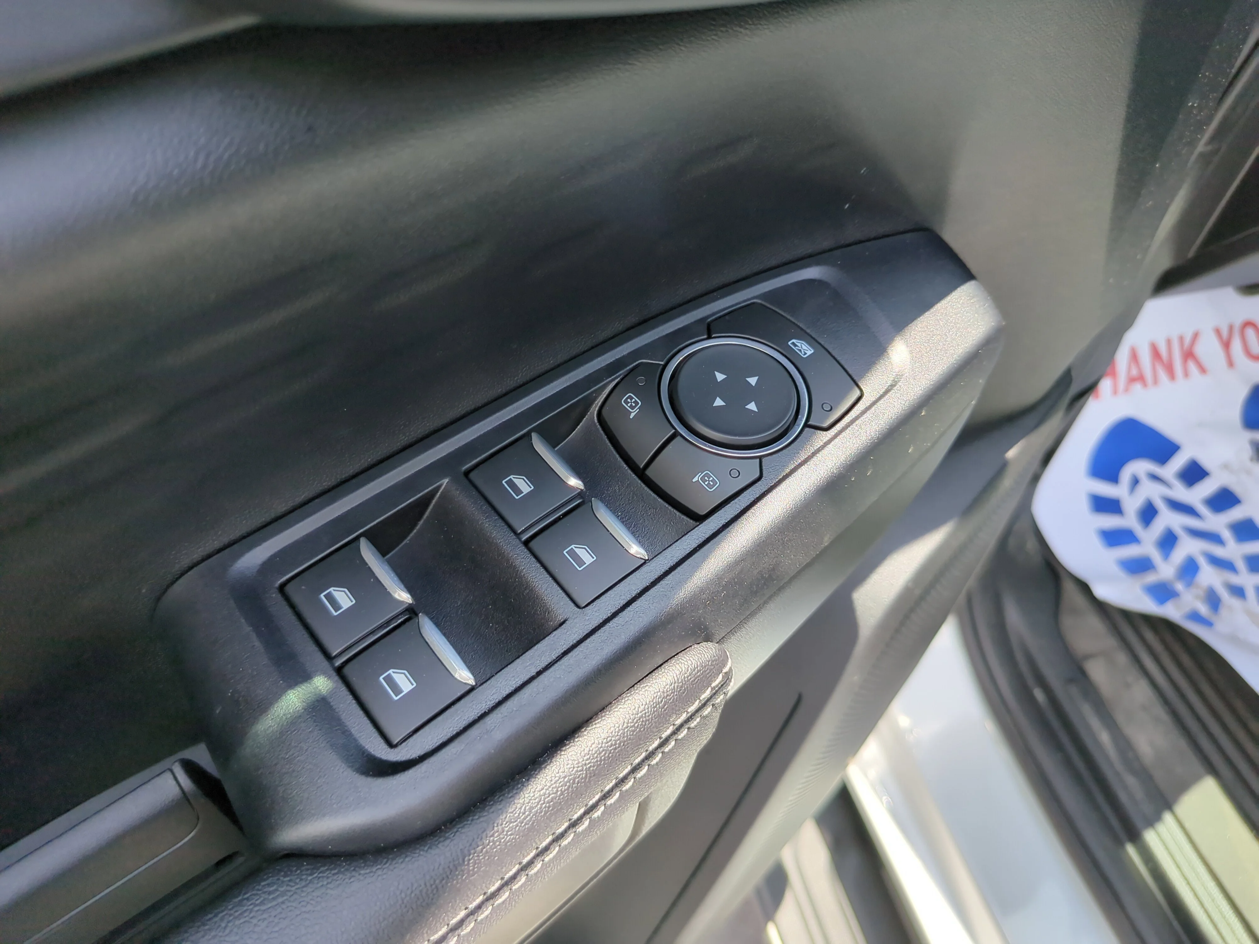 New 2026 Oxford White Ford XLT image 17