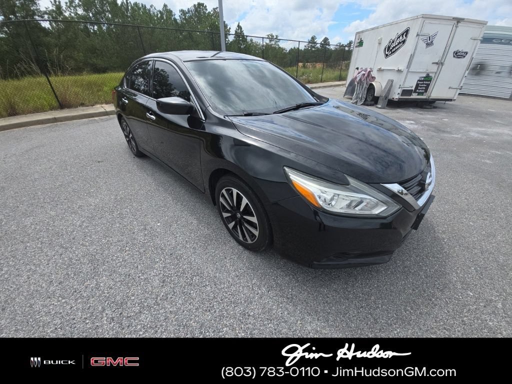 Used 2018 Black Nissan 2.5 SV image 7
