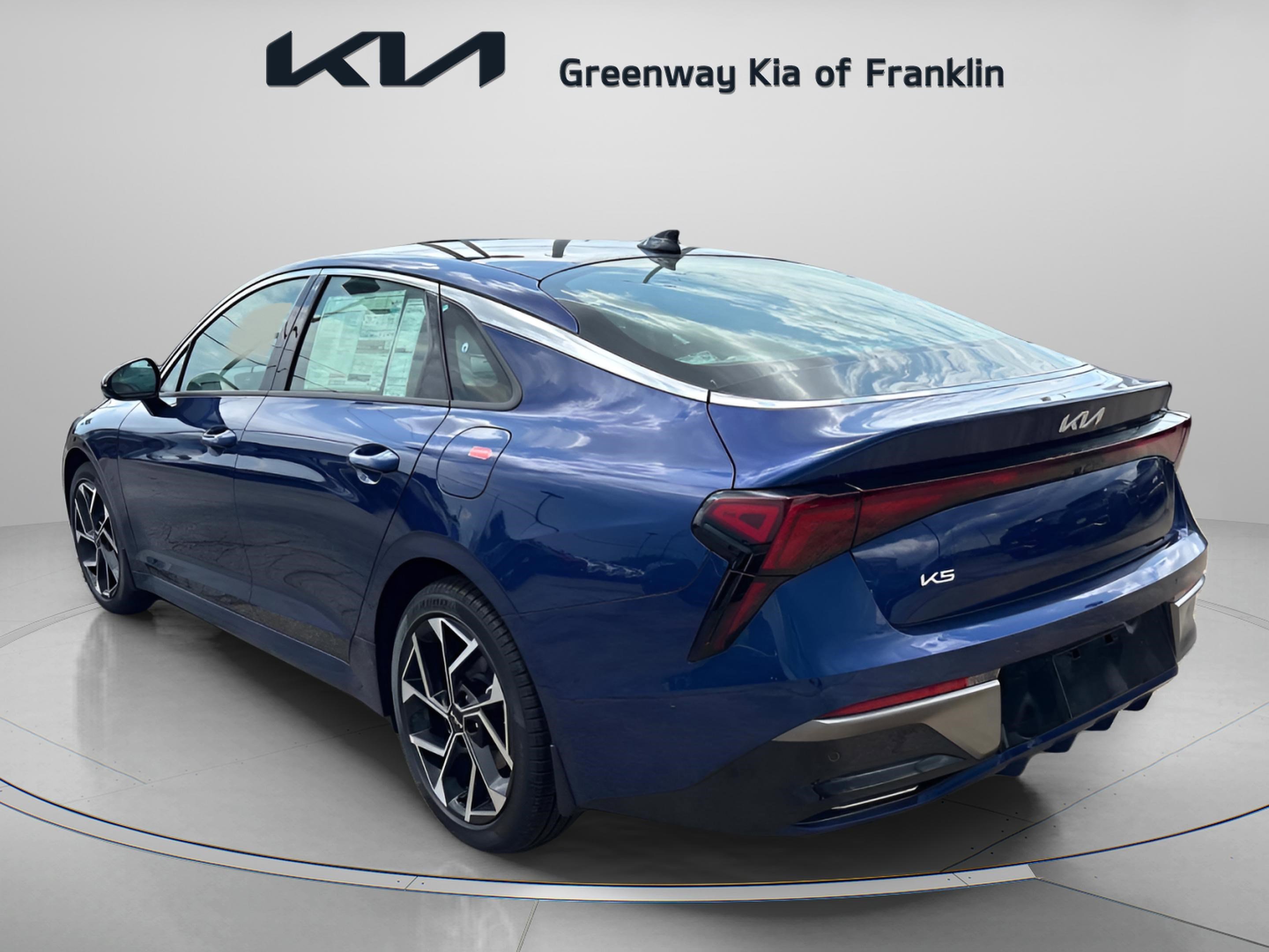 New 2025 Yacht Blue Kia EX image 5