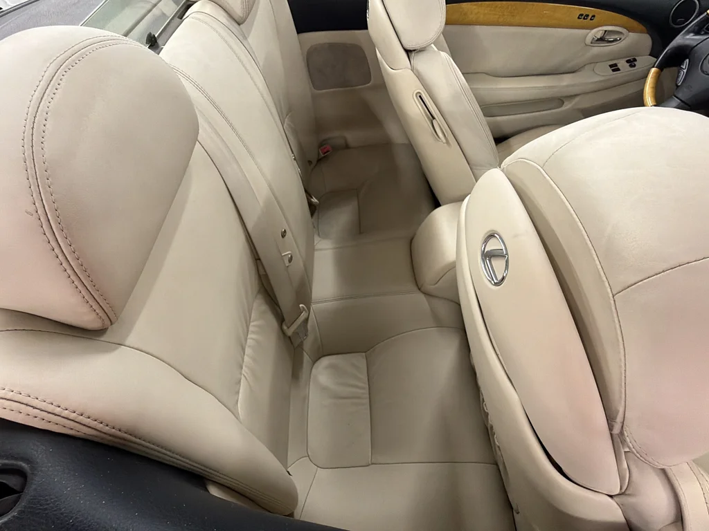 Used 2004 Black Lexus 430 image 23