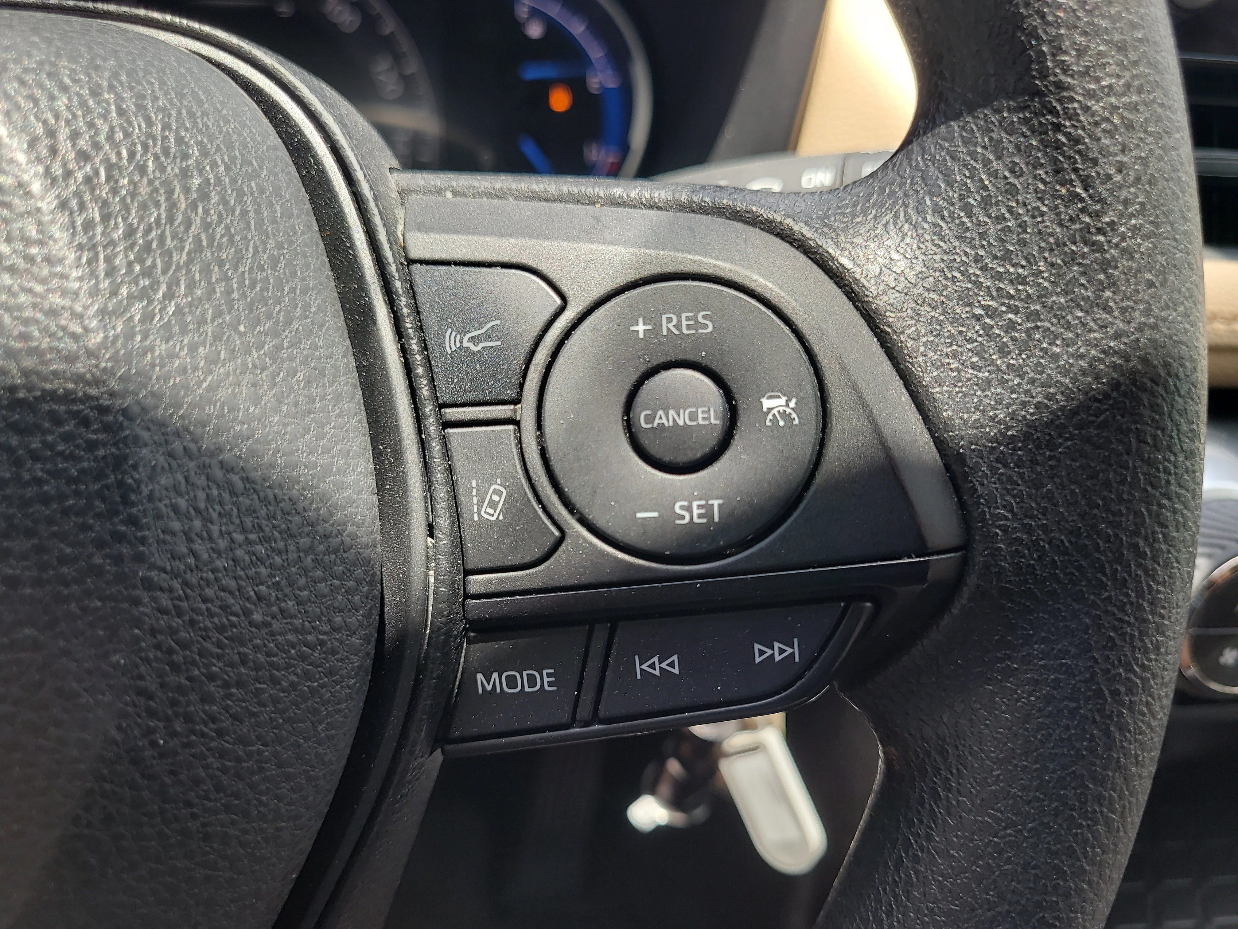Certified Used 2025 Midnight Black Metallic Toyota Hybrid LE image 27