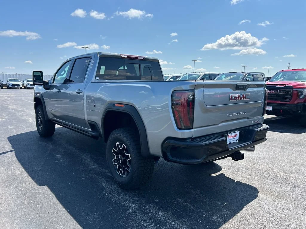 2026 GMC Sierra 2500HD AT4X - Photo 8