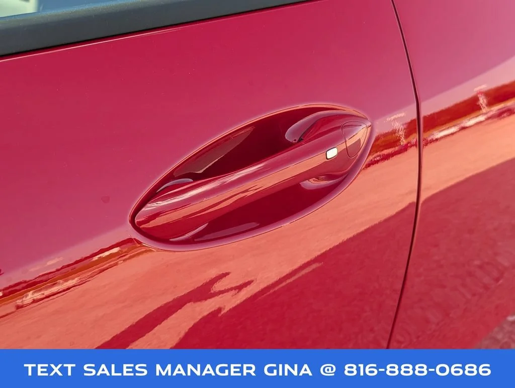 2026 Chevrolet Trax RS - Photo 12