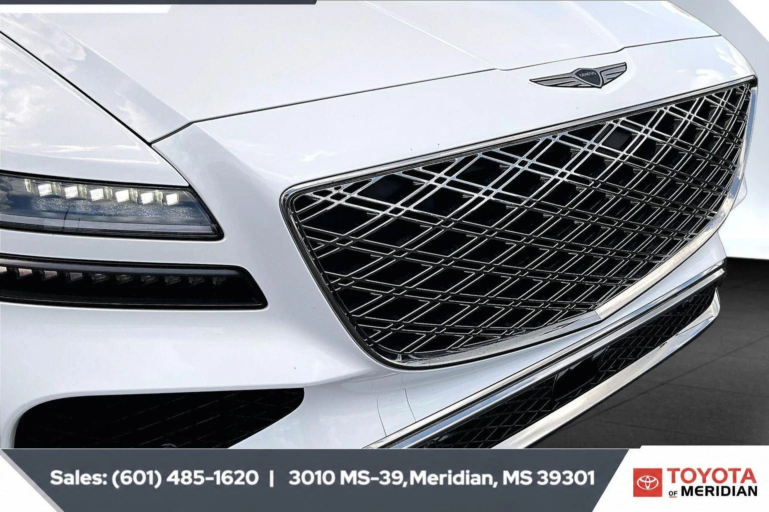 Used 2025 Alta White Genesis 2.5T Standard image 21