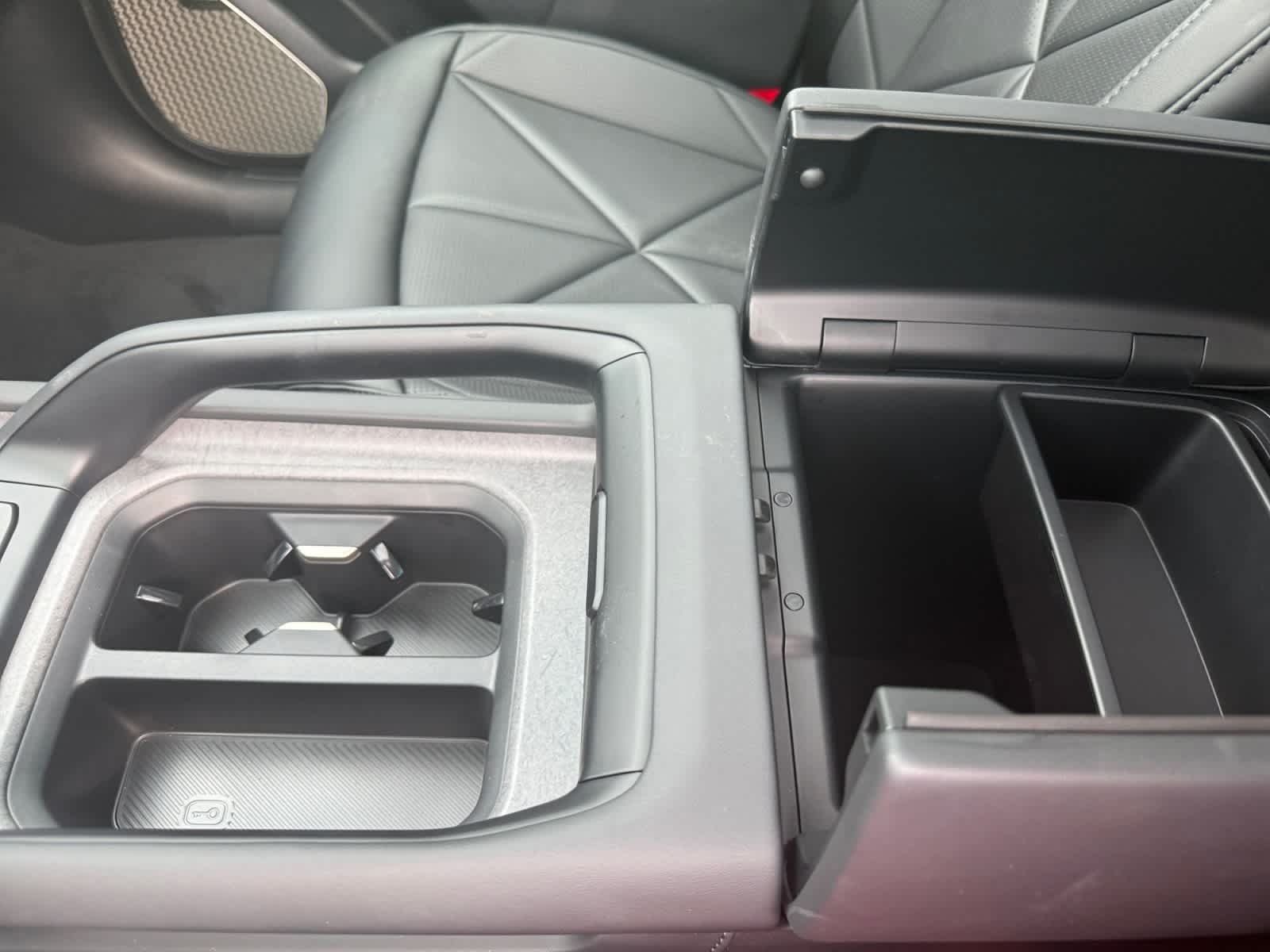 New 2027 Ebony Black Kia SX image 18
