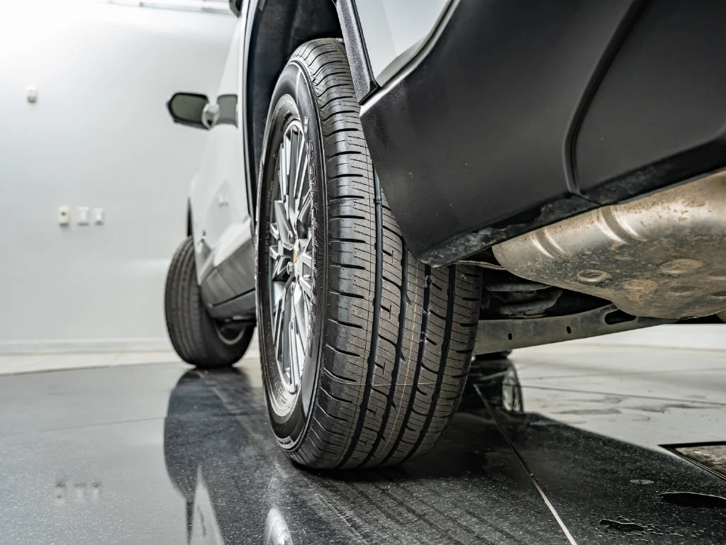 Used 2024 Summit White Chevrolet LS image 45