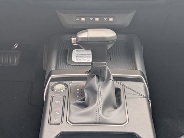 New 2027 Frost Blue / Black Roof Kia S image 18