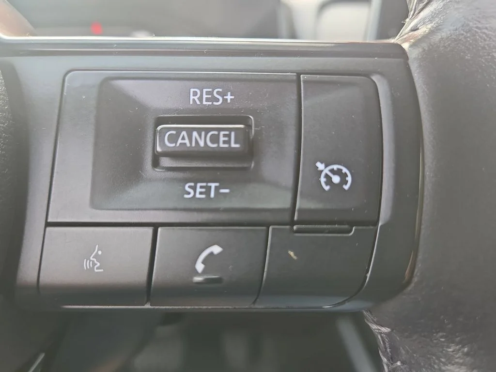 Used 2023 White Nissan S image 49