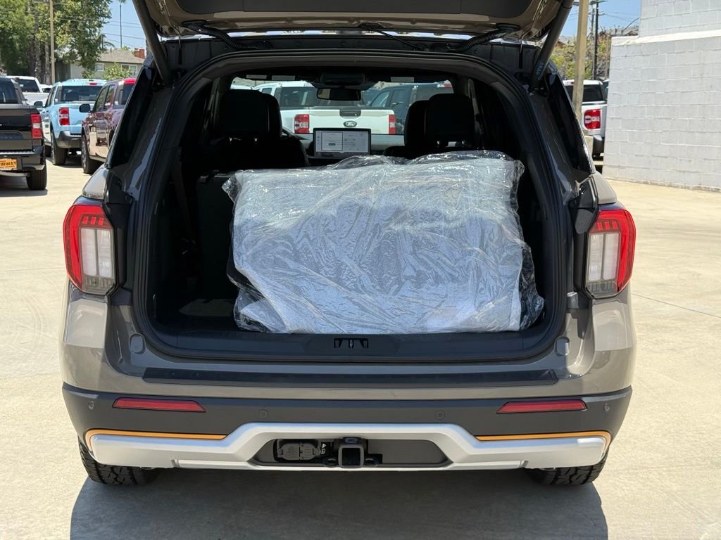 New 2026 Marsh Gray Ford Tremor® image 15