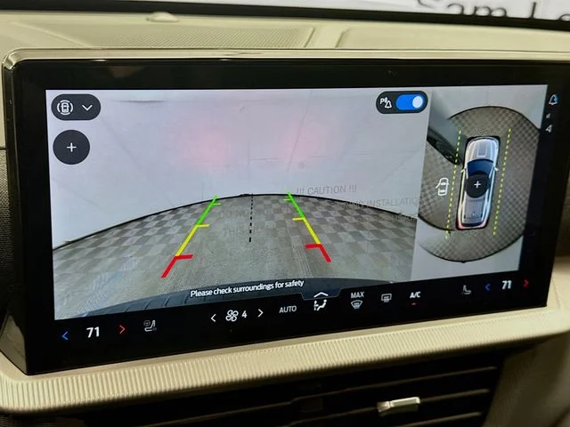New 2026 Carbonized Gray Metallic Ford Tremor® image 14
