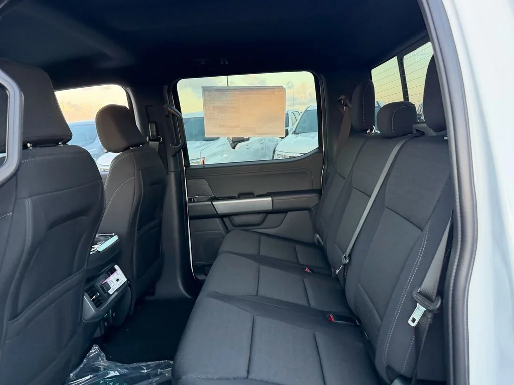 New 2026 White Ford XLT image 9