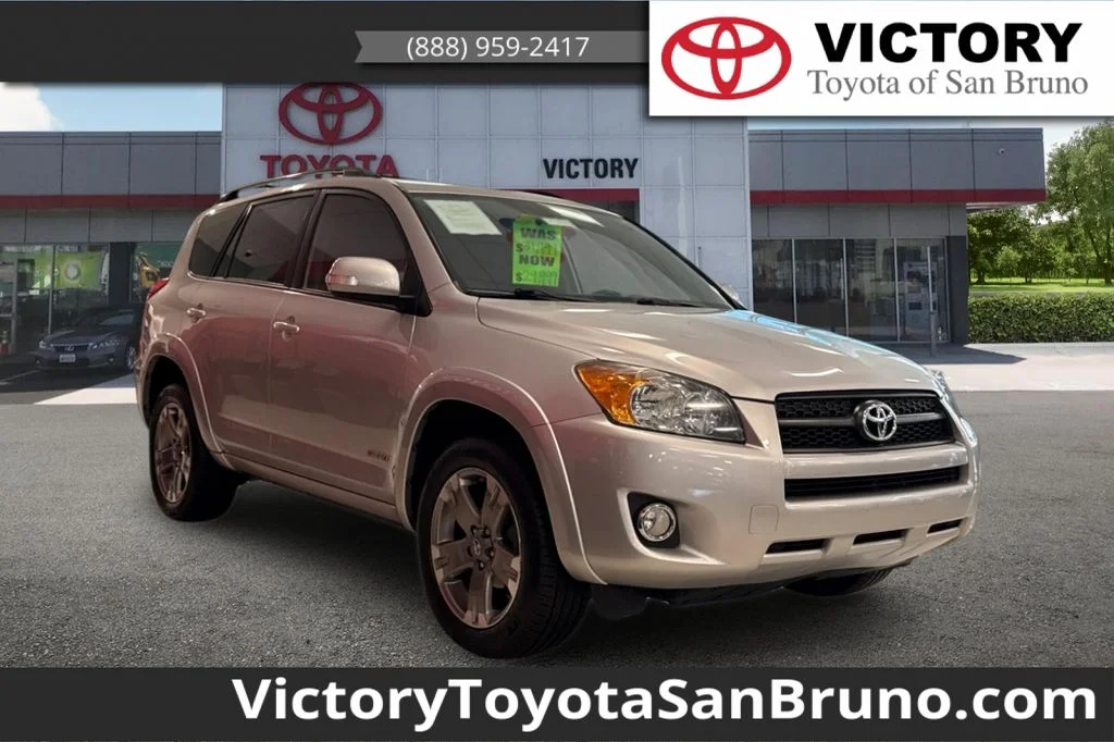 Used 2012 Silver Toyota Sport image 1