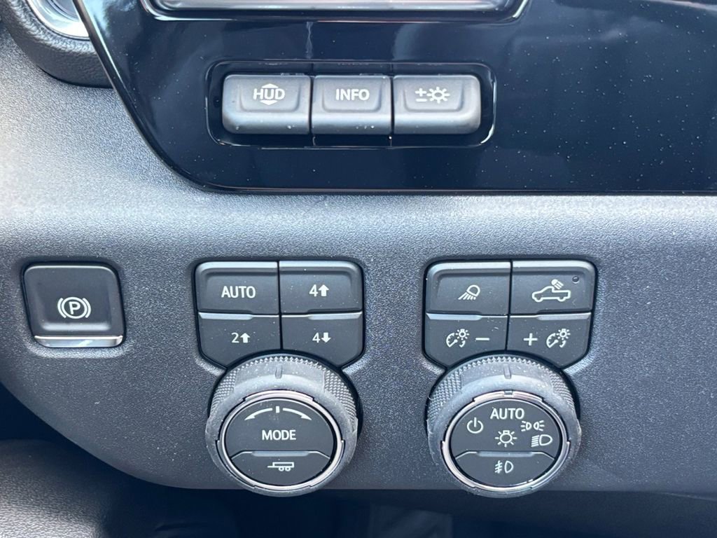 New 2026 Sterling Gray Metallic Chevrolet High Country image 24