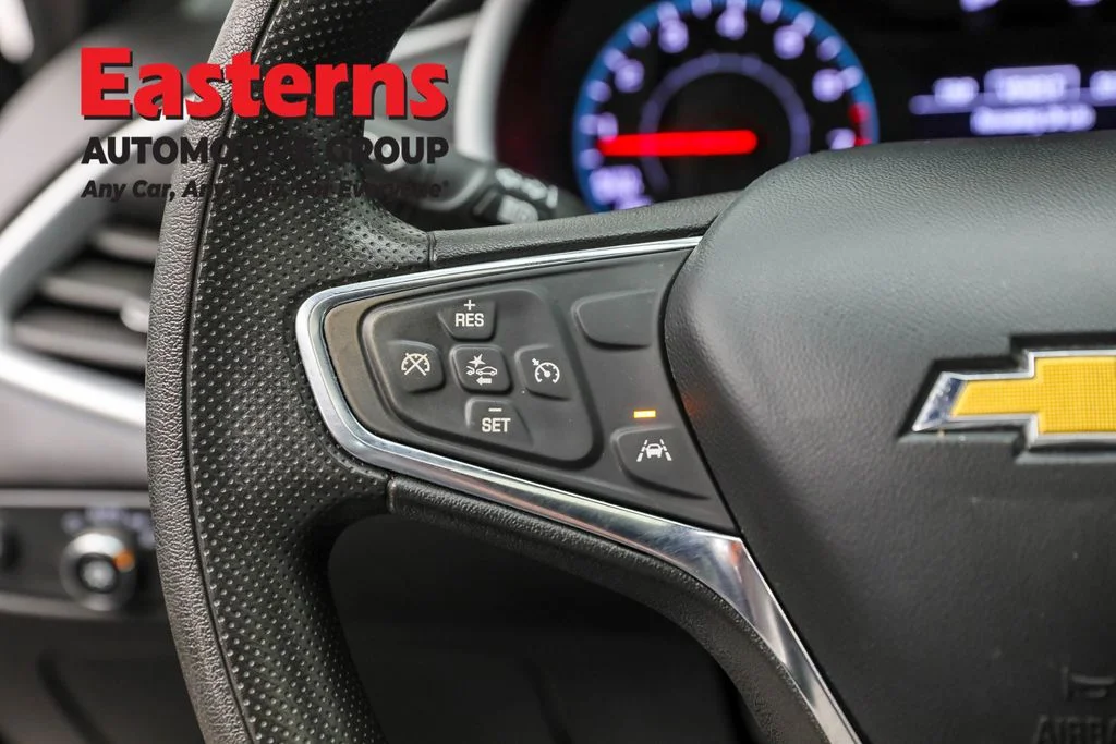 Used 2023 Black Chevrolet LT image 14