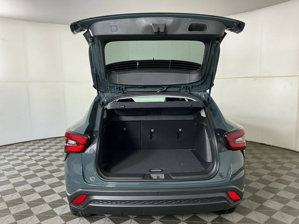 New 2026 Gray Chevrolet LT image 7