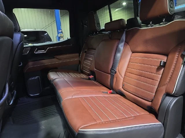 Used 2026 Black GMC Denali Ultimate image 15