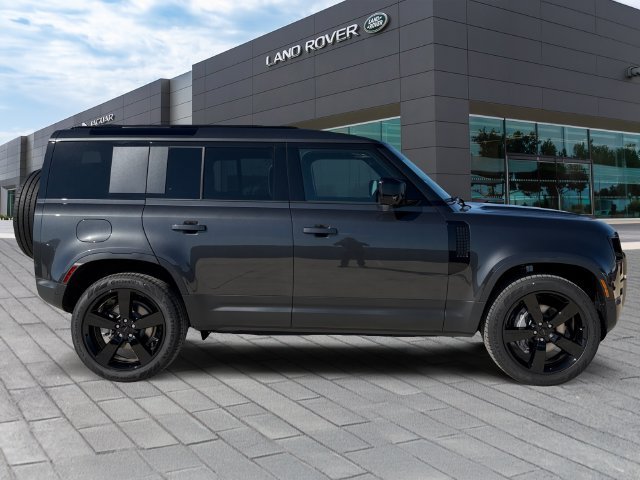 New 2026 Carpathian Grey Land Rover S image 6