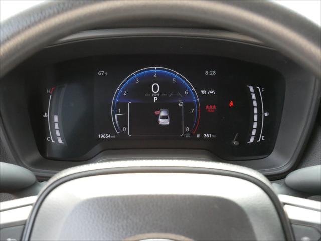 Certified Used 2026 RUBY FLARE PEARL Toyota  image 21