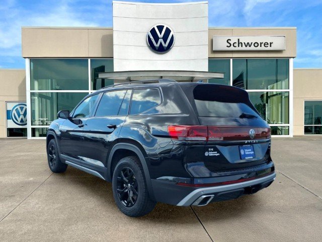 New 2026 Deep Black Pearl Volkswagen Peak Edition 4Moti image 12