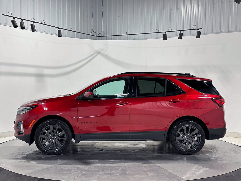Used 2023 Red Chevrolet RS image 16