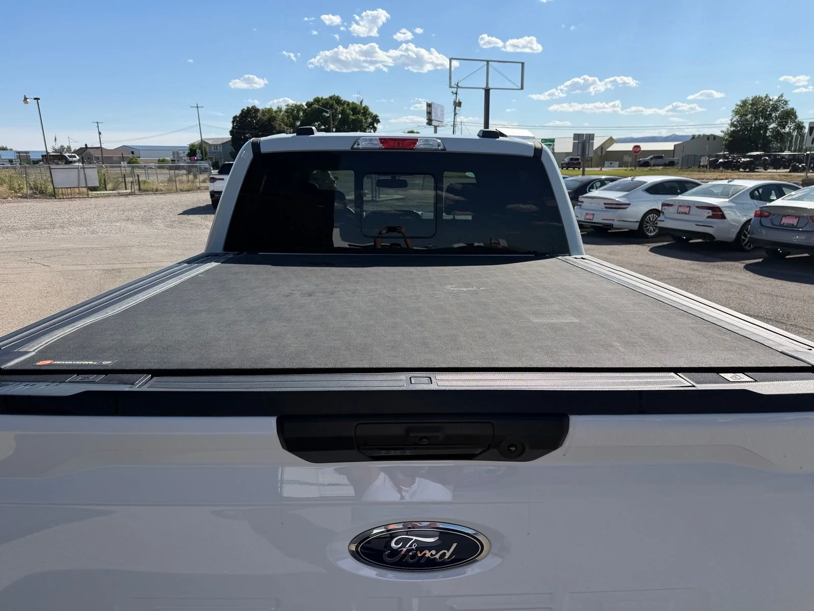 Used 2023 White Ford XLT image 10