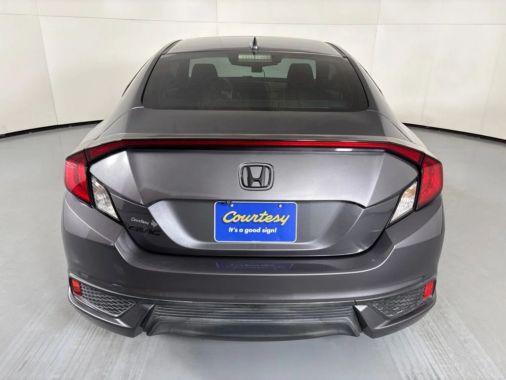 Used 2019  Honda EX image 7