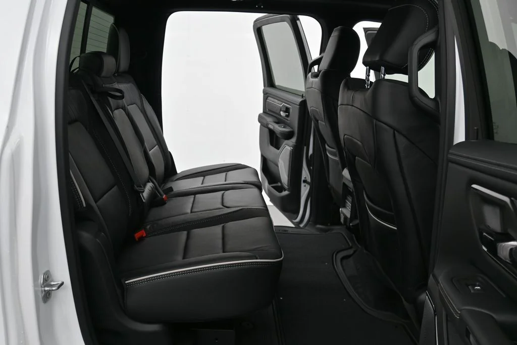 2026 RAM 1500 Limited - Photo 12