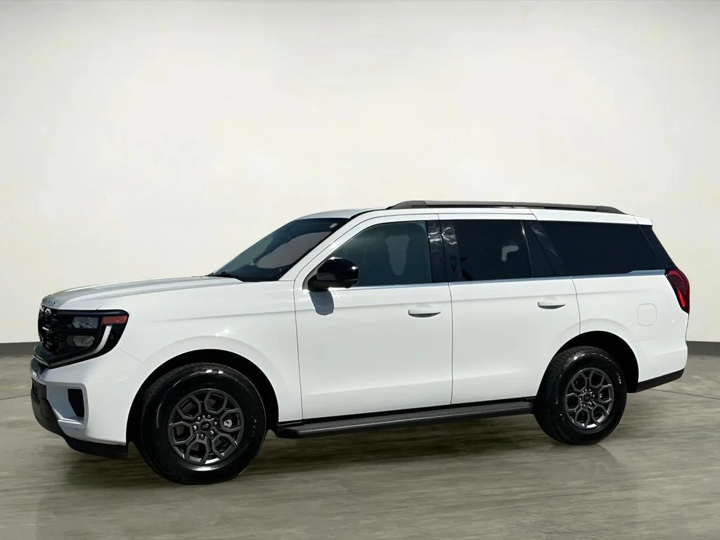 Used 2025 White Ford Active image 2