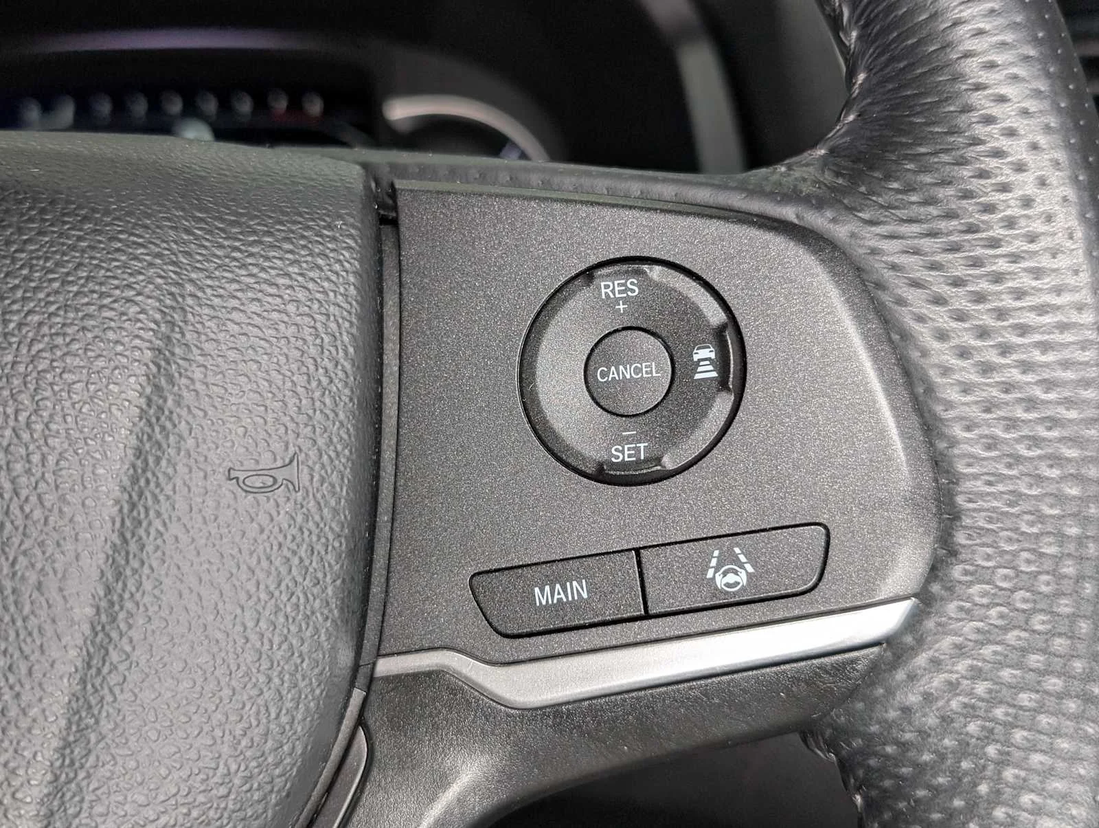 2024 Honda Passport EX-L - Photo 32