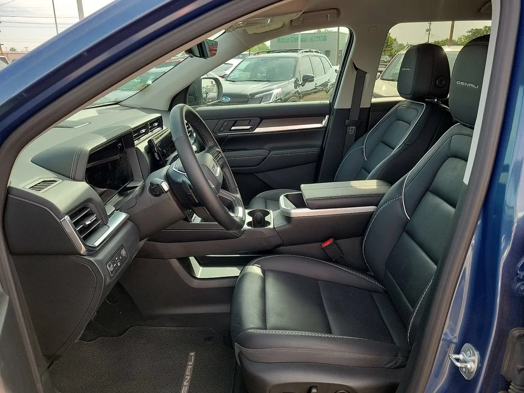 Used 2026 Downpour Metallic GMC Denali image 19