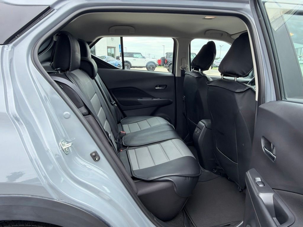 Used 2024 Boulder Gray Metallic Nissan SV image 18
