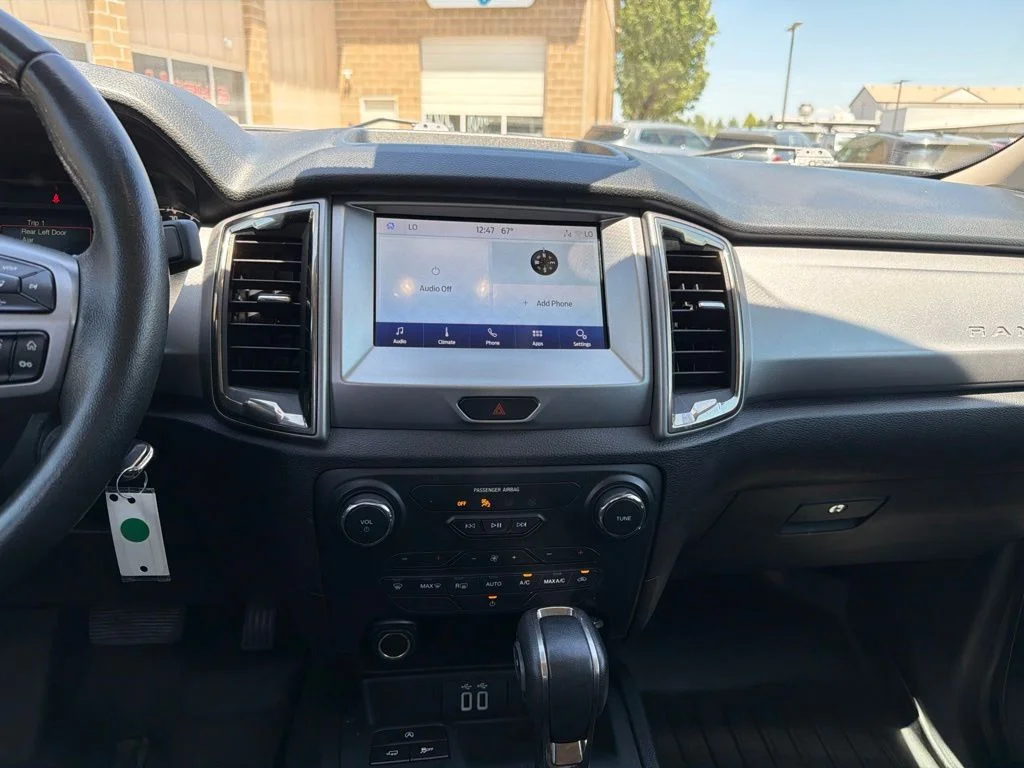 Used 2021 Blue Ford XLT image 13