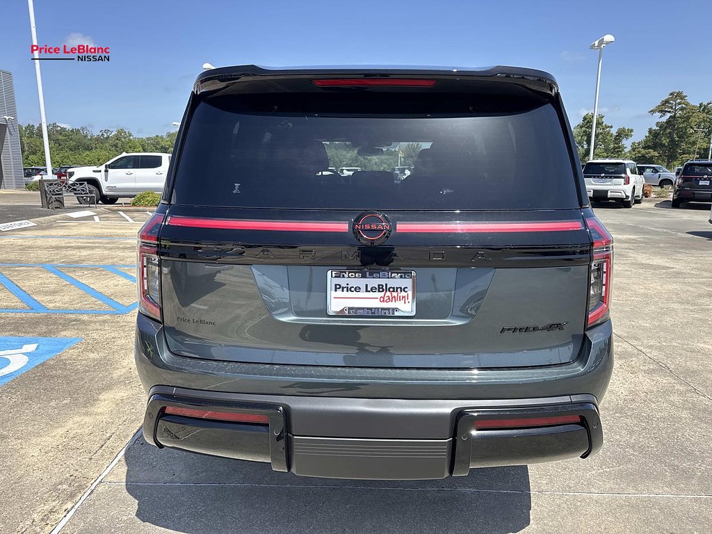 New 2026 Alpine Metallic / Super Black Two-tone Nissan PRO-4X® image 6