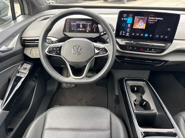 Certified Used 2023 Silver Mist Metallic Volkswagen S image 30
