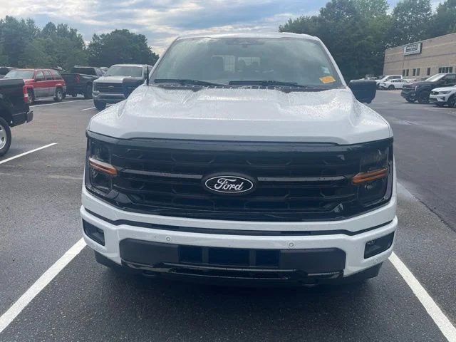 Used 2024 White Ford XLT image 2