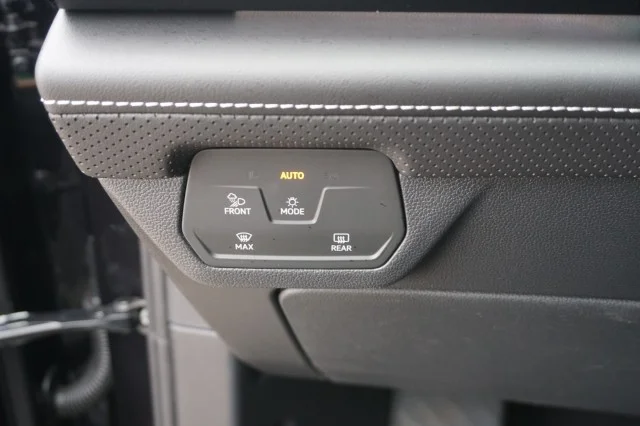 2024 Volkswagen Atlas SEL - Photo 27