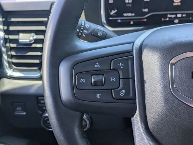 Used 2024 Onyx Black GMC Denali image 16