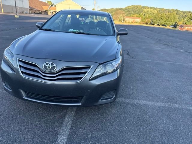 Used 2010 Gray Toyota LE image 1