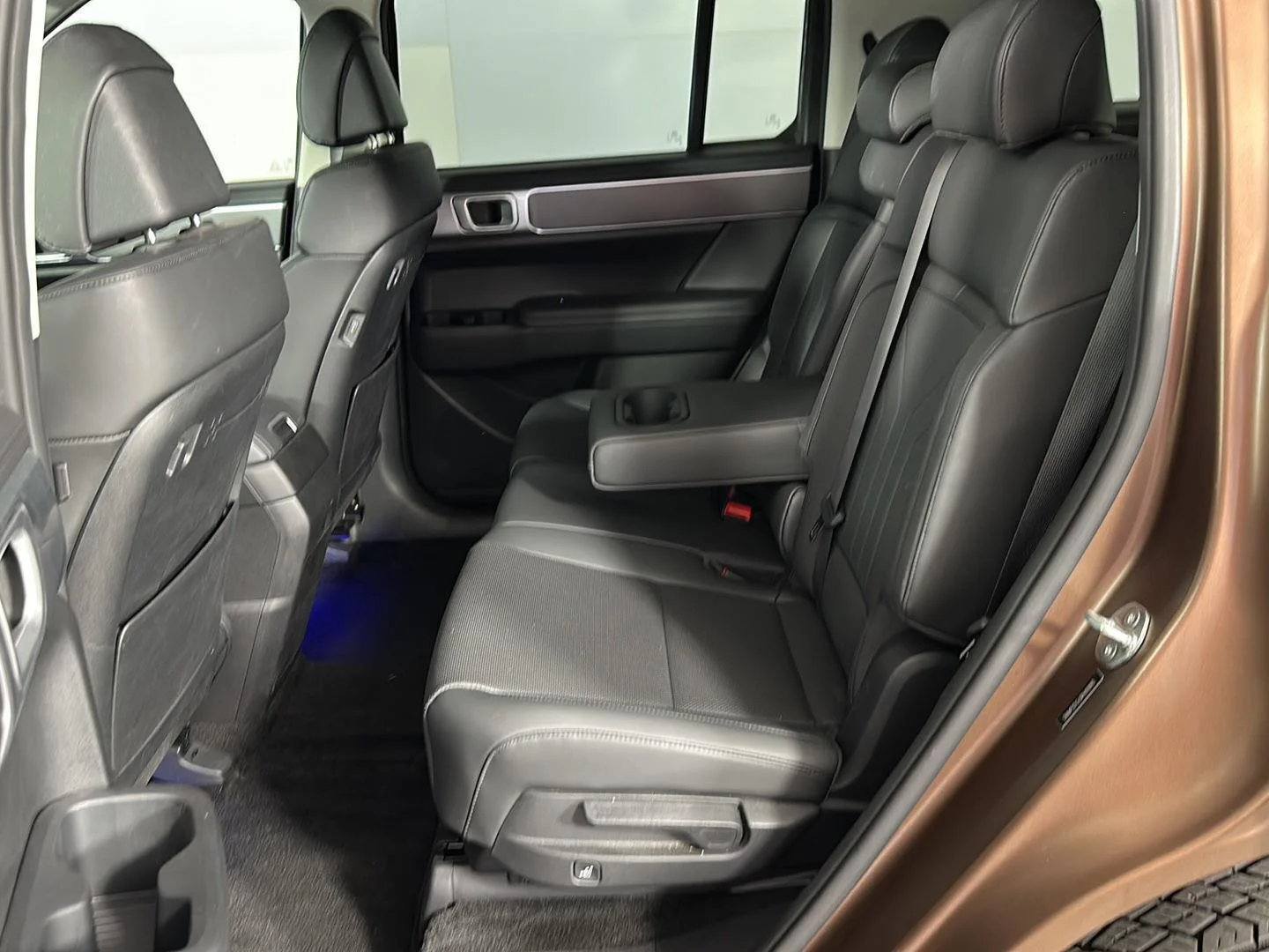 Used 2024 Earthy Brass Matte Hyundai XRT image 24