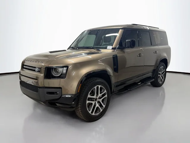2026 Land Rover Defender 130 X-Dynamic SE