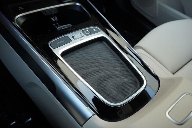Certified Used 2025 White Mercedes-Benz GLB 250 image 22