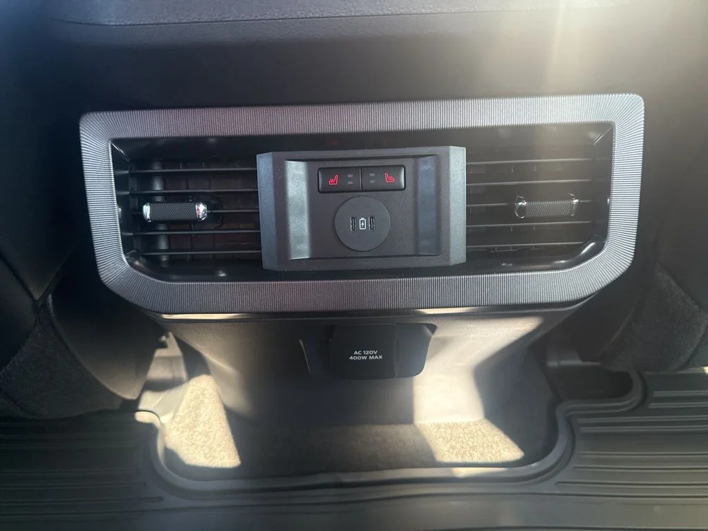 New 2026 Glacier Gray Metallic Tri-Coat Ford F-250® Platinum® image 31