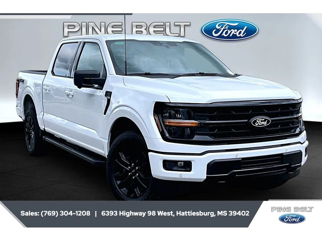 New 2026 Oxford White Ford XLT image 1