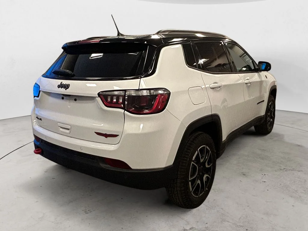 Used 2025 Bright White Jeep Trailhawk image 5
