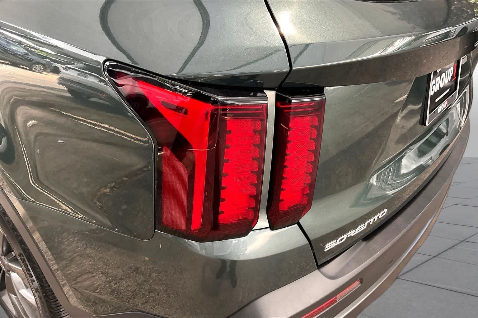 Used 2023 ARUBA Kia X-Line EX image 28