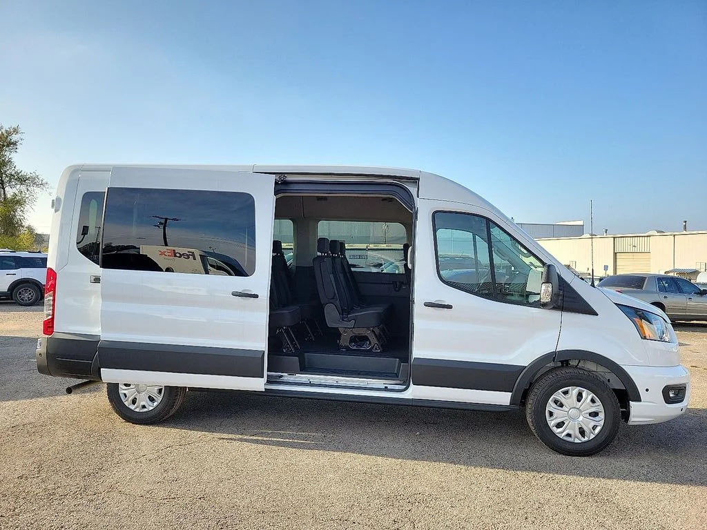 2025 Ford Transit Passenger Van XLT - Photo 7