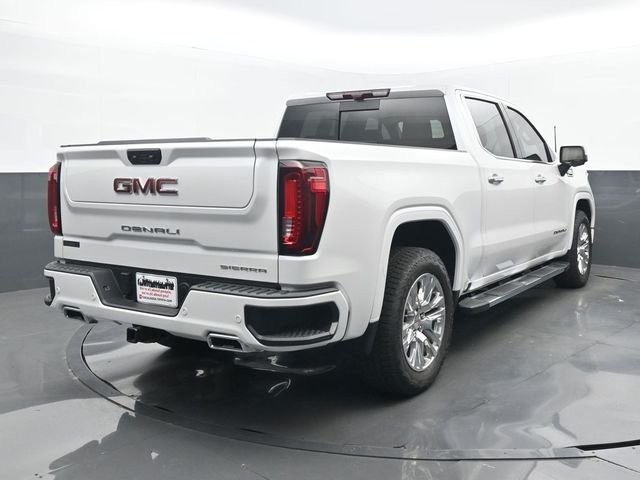 Used 2024 White Frost Tricoat GMC Denali image 22