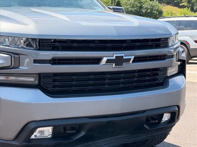 Used 2022 Gray Chevrolet RST image 6