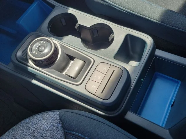 New 2025 Shadow Black Ford XLT image 27