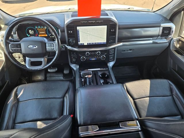 Used 2021 White Ford Lariat image 9